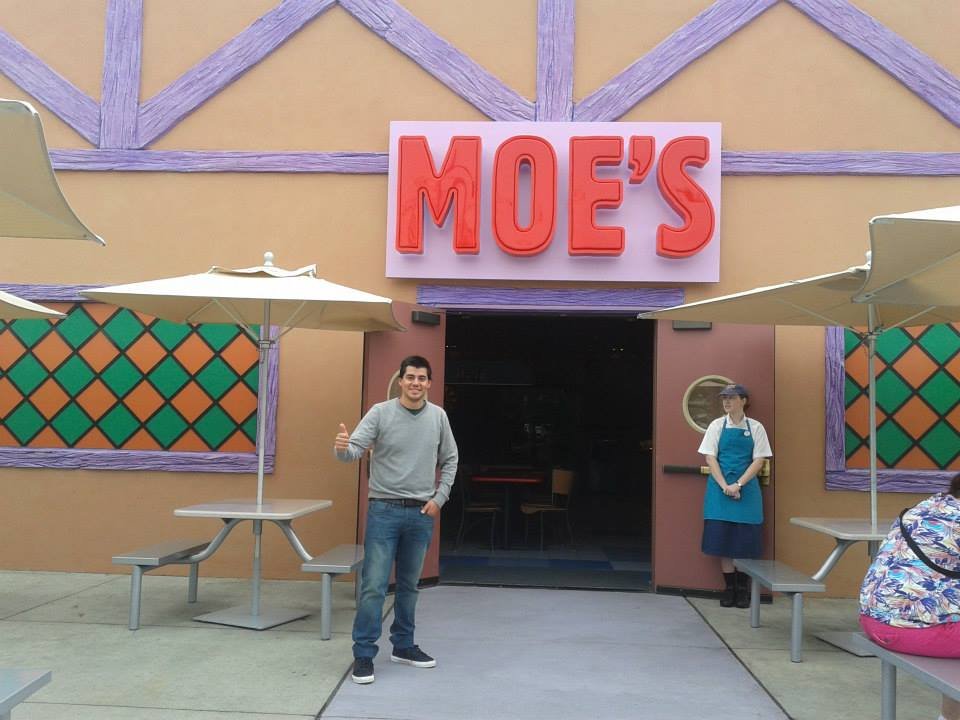 La tierra de los Simpsons en Universal Studios - moes